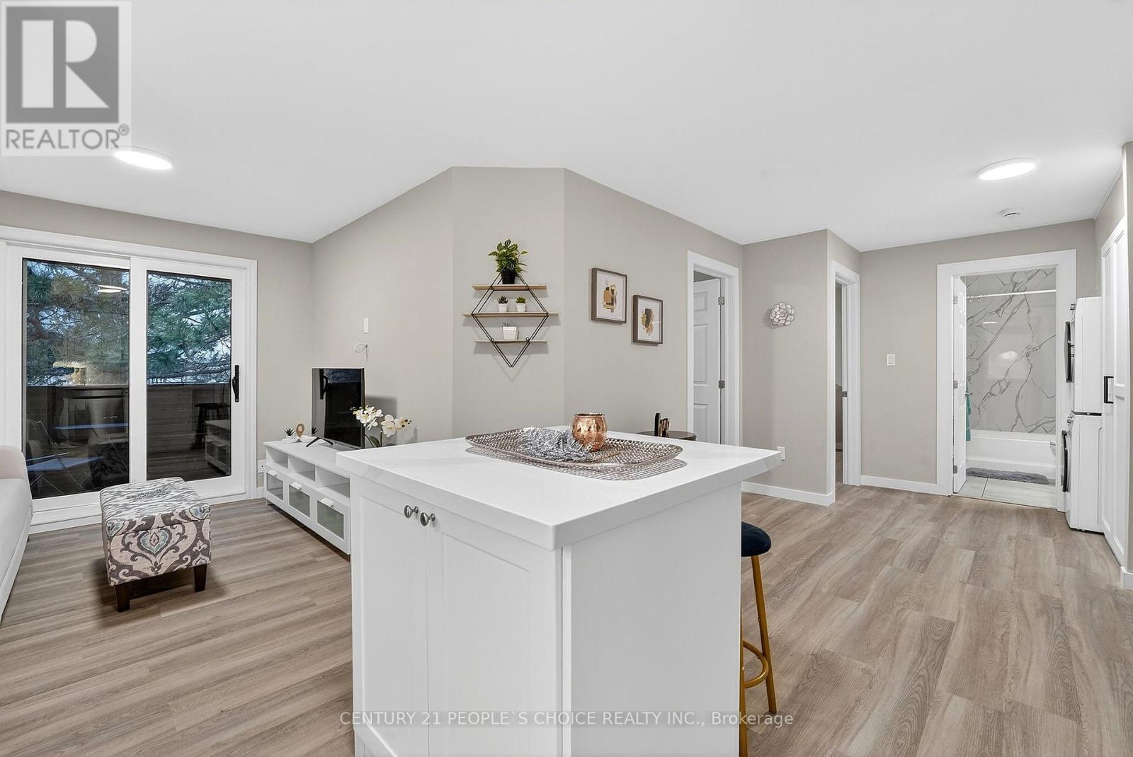 329 - 72 Main Street E, Port Colborne, Ontario  L3K 5Z8 - Photo 17 - X12606420