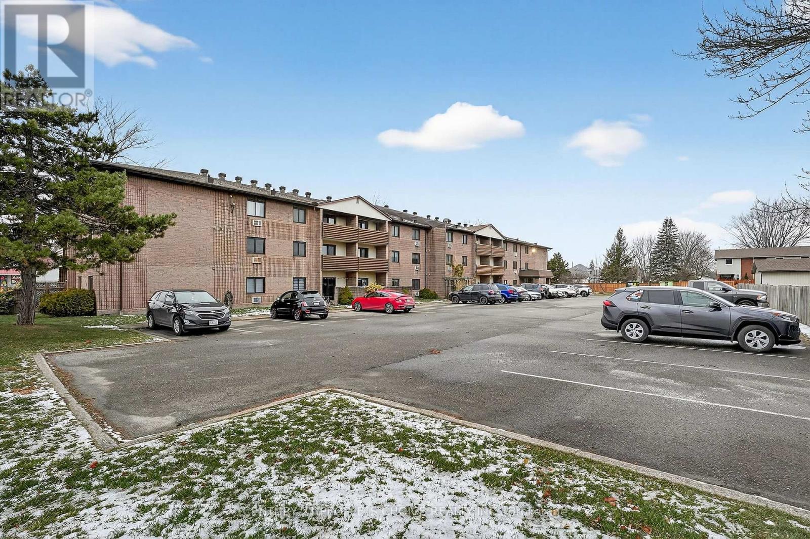 329 - 72 Main Street E, Port Colborne, Ontario  L3K 5Z8 - Photo 32 - X12606420