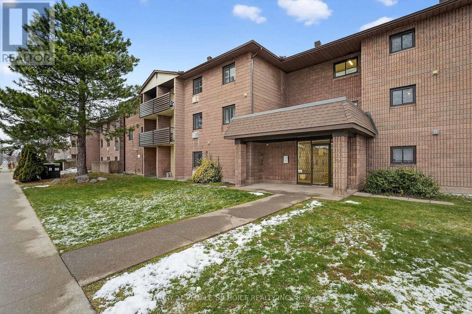 329 - 72 Main Street E, Port Colborne, Ontario  L3K 5Z8 - Photo 31 - X12606420