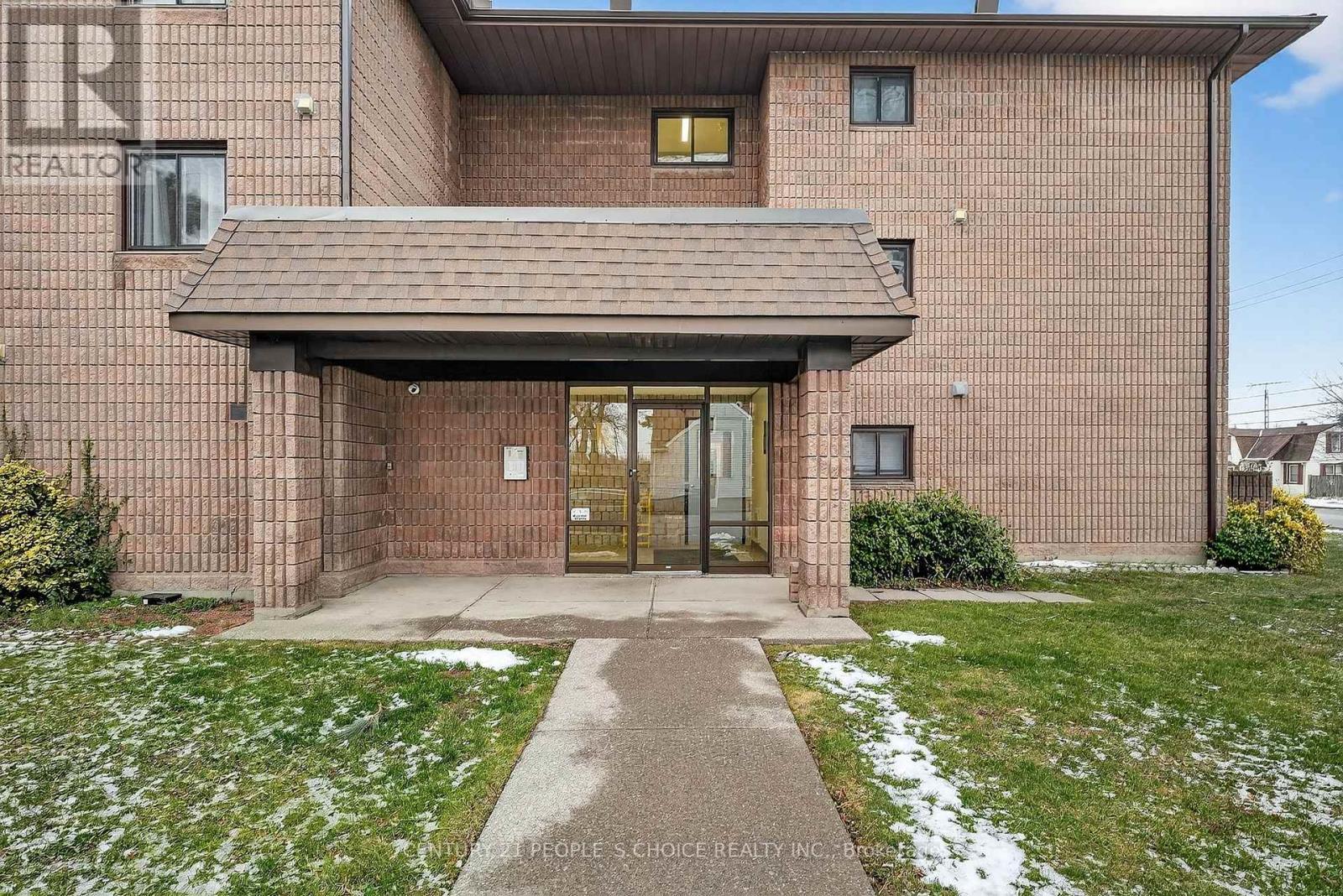 329 - 72 Main Street E, Port Colborne, Ontario  L3K 5Z8 - Photo 35 - X12606420