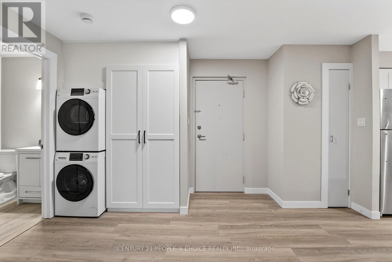 329 - 72 Main Street E, Port Colborne, Ontario  L3K 5Z8 - Photo 8 - X12606420