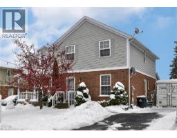 427 BANKSIDE Crescent, Kitchener, Ontario