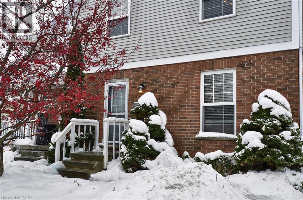 427 Bankside Crescent, Kitchener, Ontario  N2N 3E5 - Photo 3 - 40788130