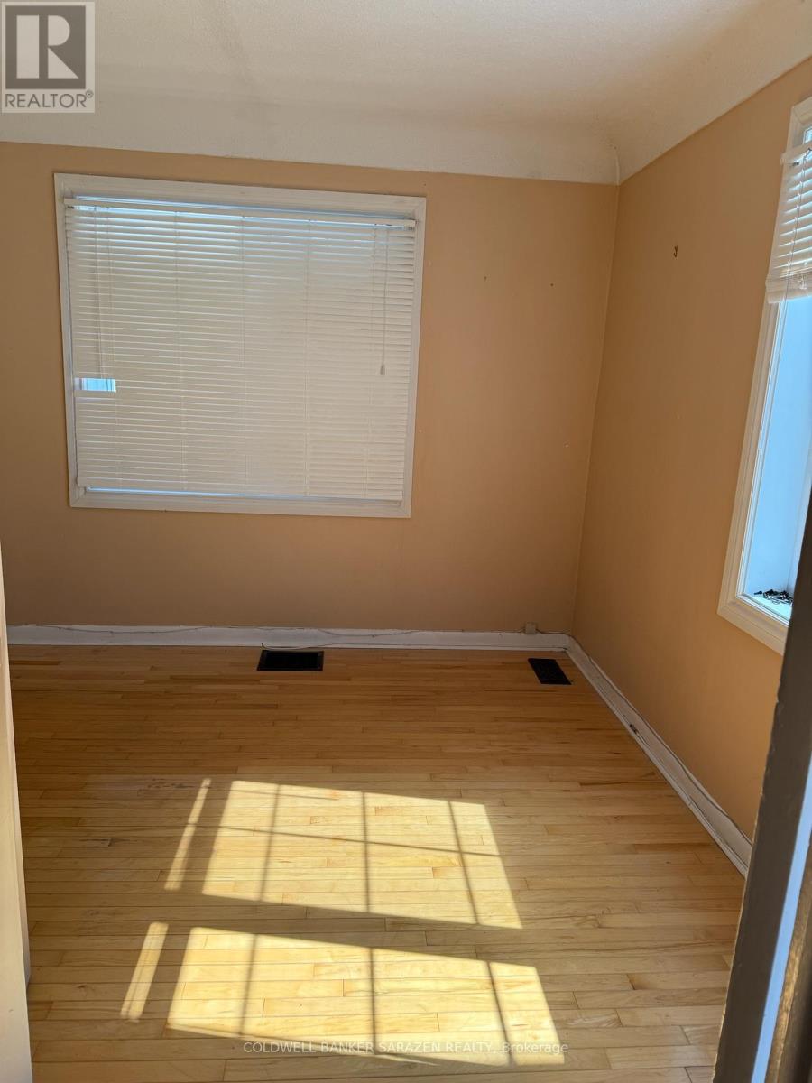 320 Westhill Avenue, Ottawa, Ontario K1Z 7H6 - Photo 11 - X12608550