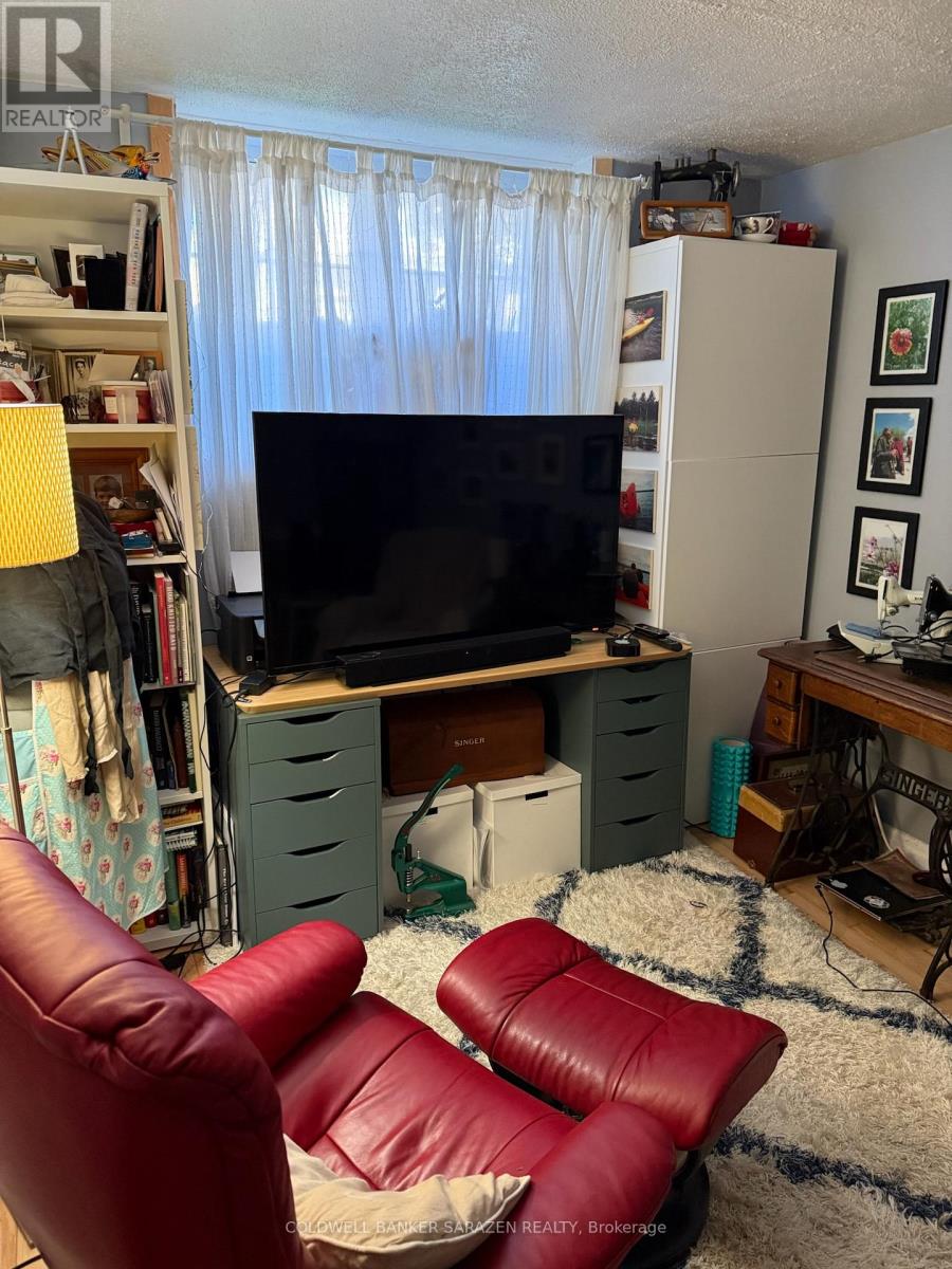 320 Westhill Avenue, Ottawa, Ontario K1Z 7H6 - Photo 24 - X12608550