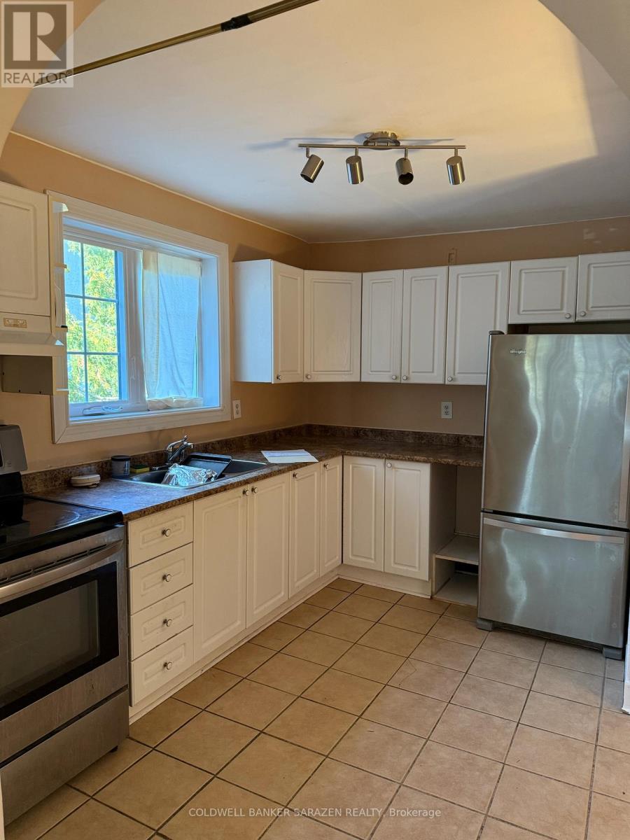 320 Westhill Avenue, Ottawa, Ontario K1Z 7H6 - Photo 15 - X12608550