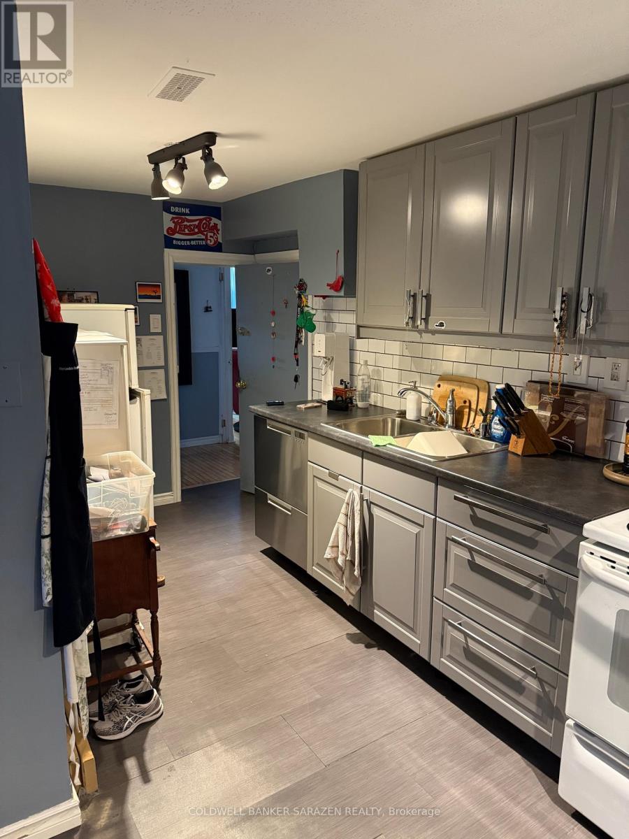 320 Westhill Avenue, Ottawa, Ontario K1Z 7H6 - Photo 20 - X12608550