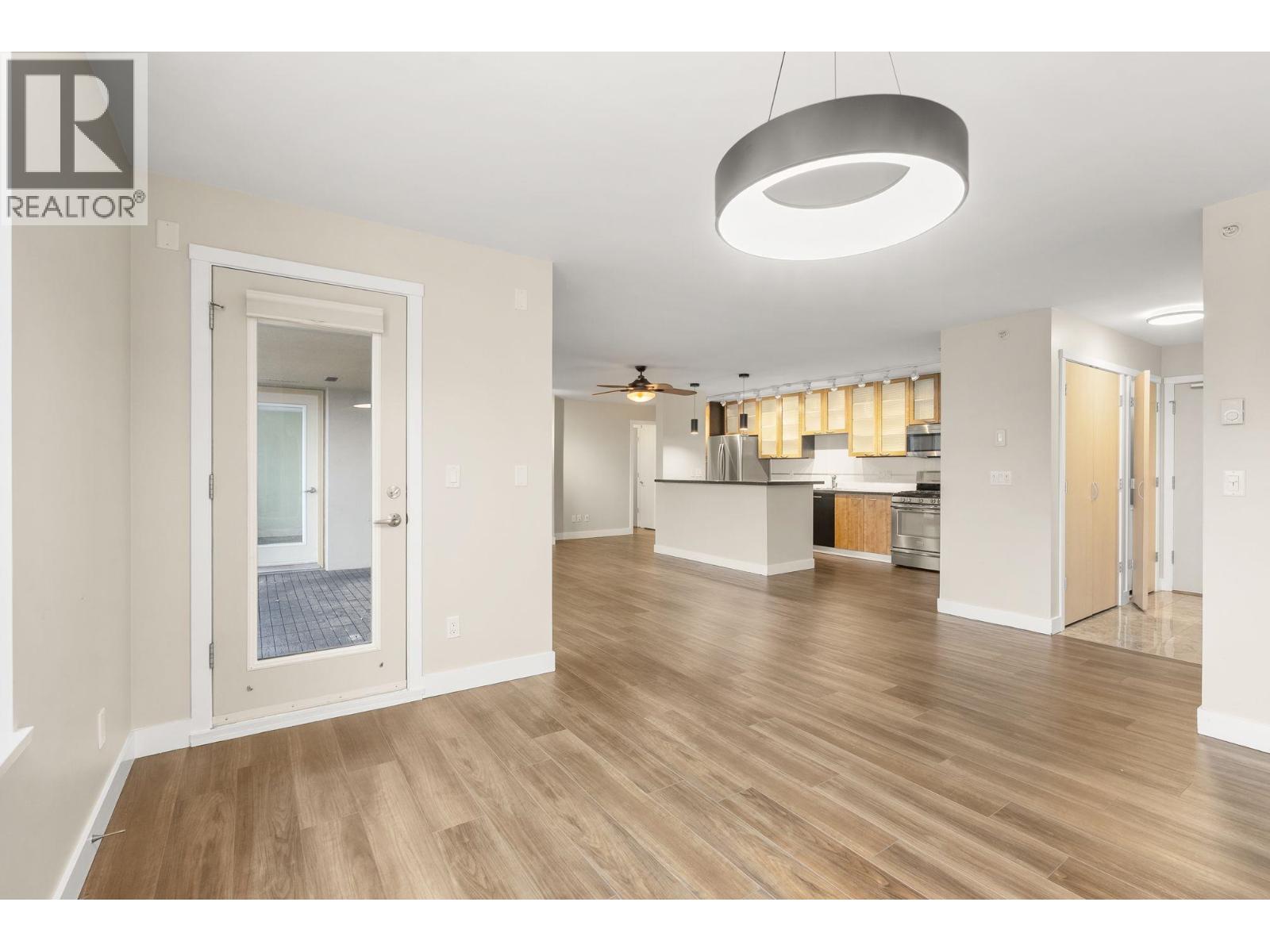 2901 969 Richards Street, Vancouver, British Columbia V6B 1A8 - Photo 9 - R3070807