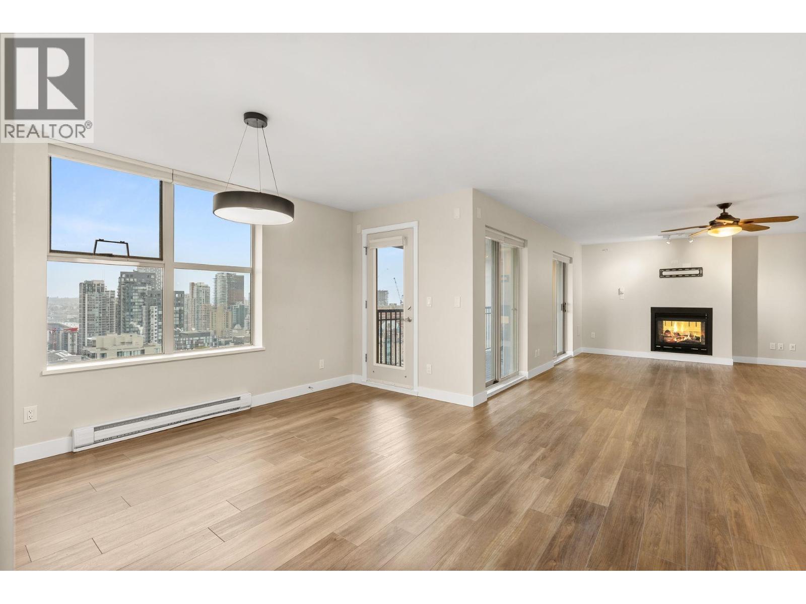 2901 969 Richards Street, Vancouver, British Columbia V6B 1A8 - Photo 4 - R3070807