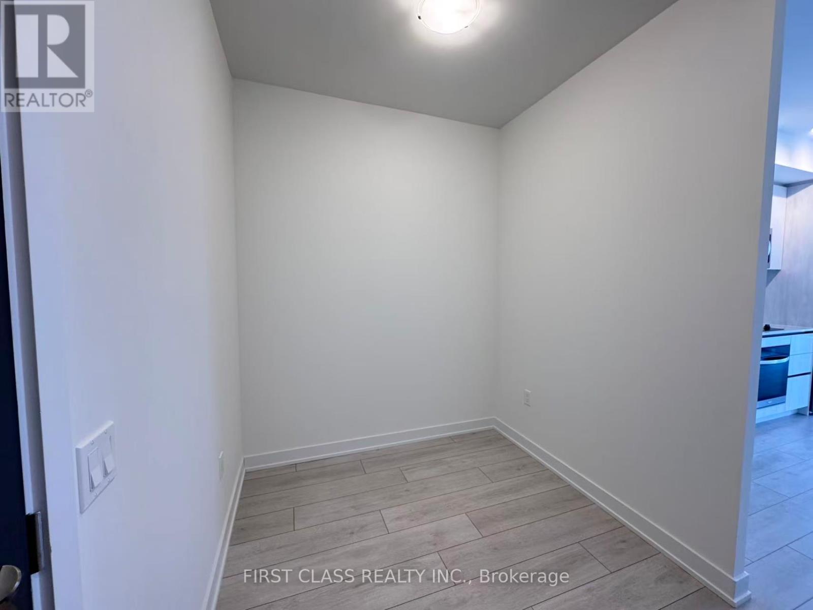 625 - 5858 Yonge Street, Toronto, Ontario  M2M 0C6 - Photo 3 - C12608574