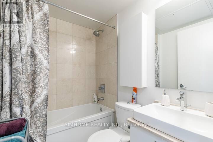 2611 - 12 York Street, Toronto, Ontario  M5J 0A9 - Photo 6 - C12608594