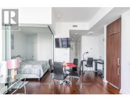 2611 - 12 YORK STREET