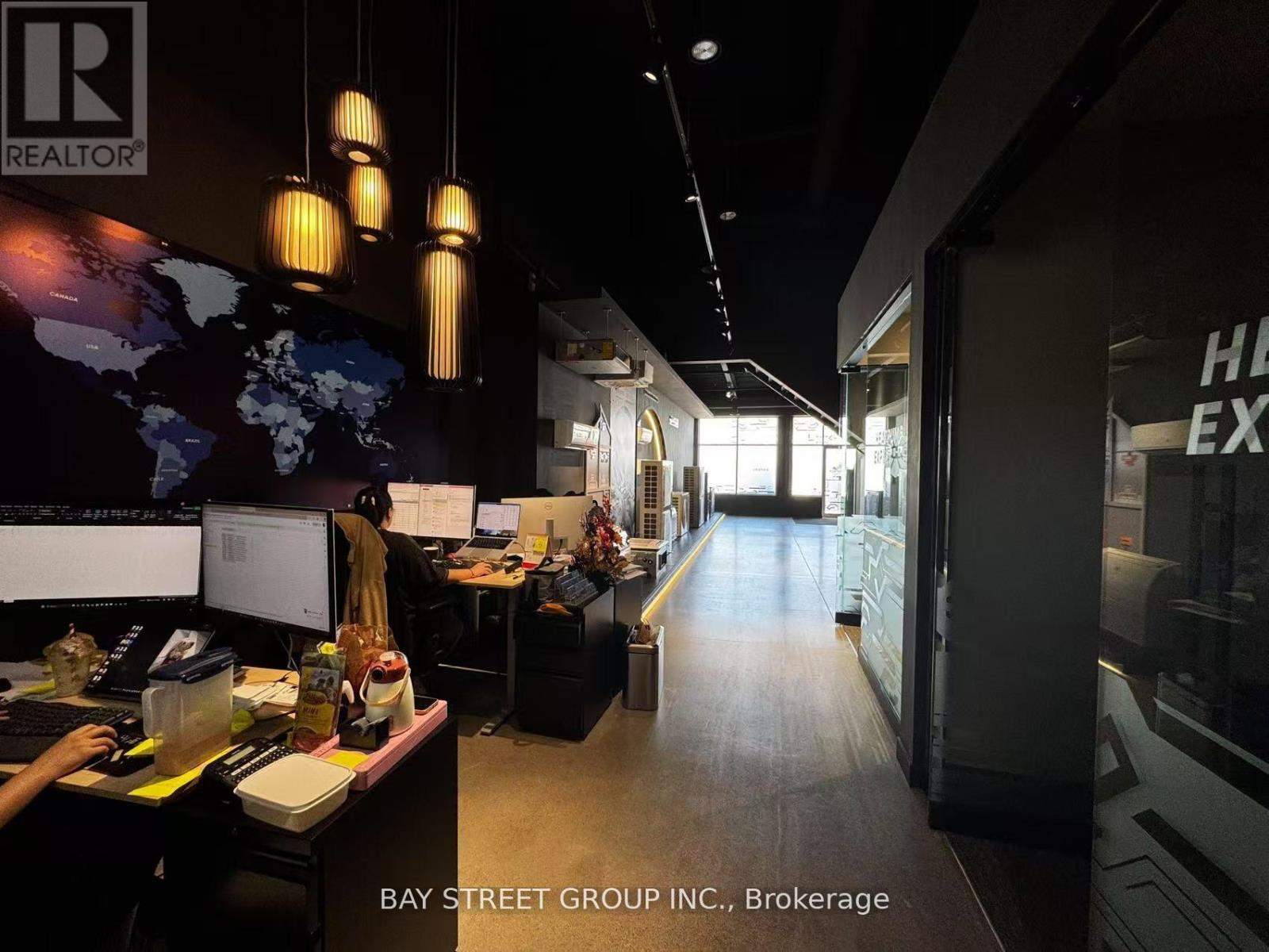 39 - 40 Great Gulf Drive, Vaughan, Ontario  L4K 0K7 - Photo 4 - N12608582