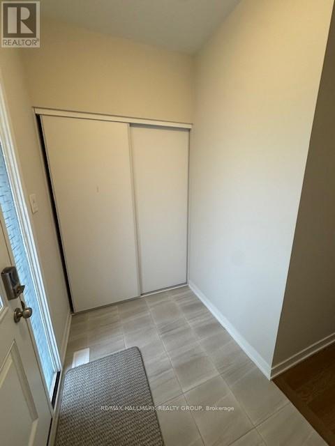521 Galanthus Walk, Ottawa, Ontario  K2W 0N3 - Photo 11 - X12559898