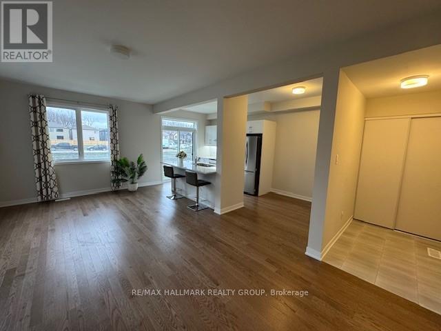 521 Galanthus Walk, Ottawa, Ontario  K2W 0N3 - Photo 20 - X12559898