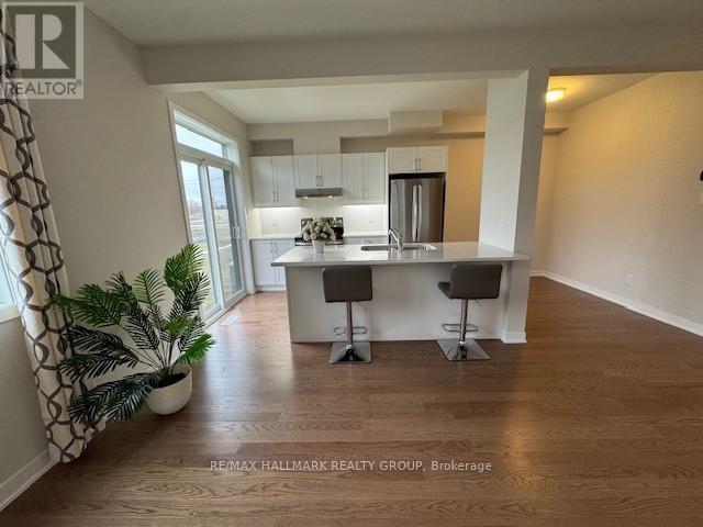 521 Galanthus Walk, Ottawa, Ontario  K2W 0N3 - Photo 16 - X12559898