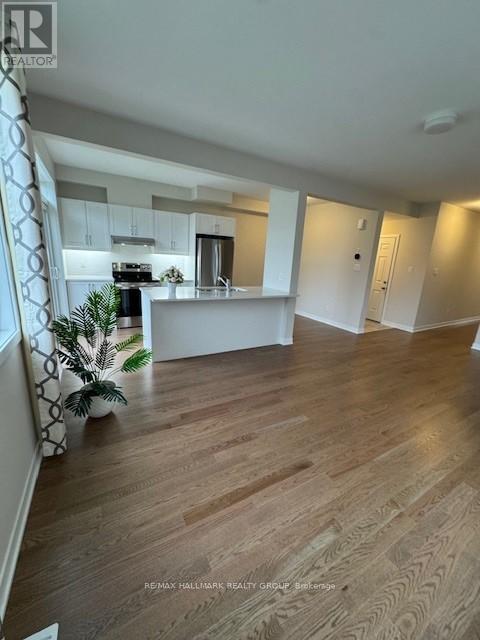 521 Galanthus Walk, Ottawa, Ontario  K2W 0N3 - Photo 28 - X12559898