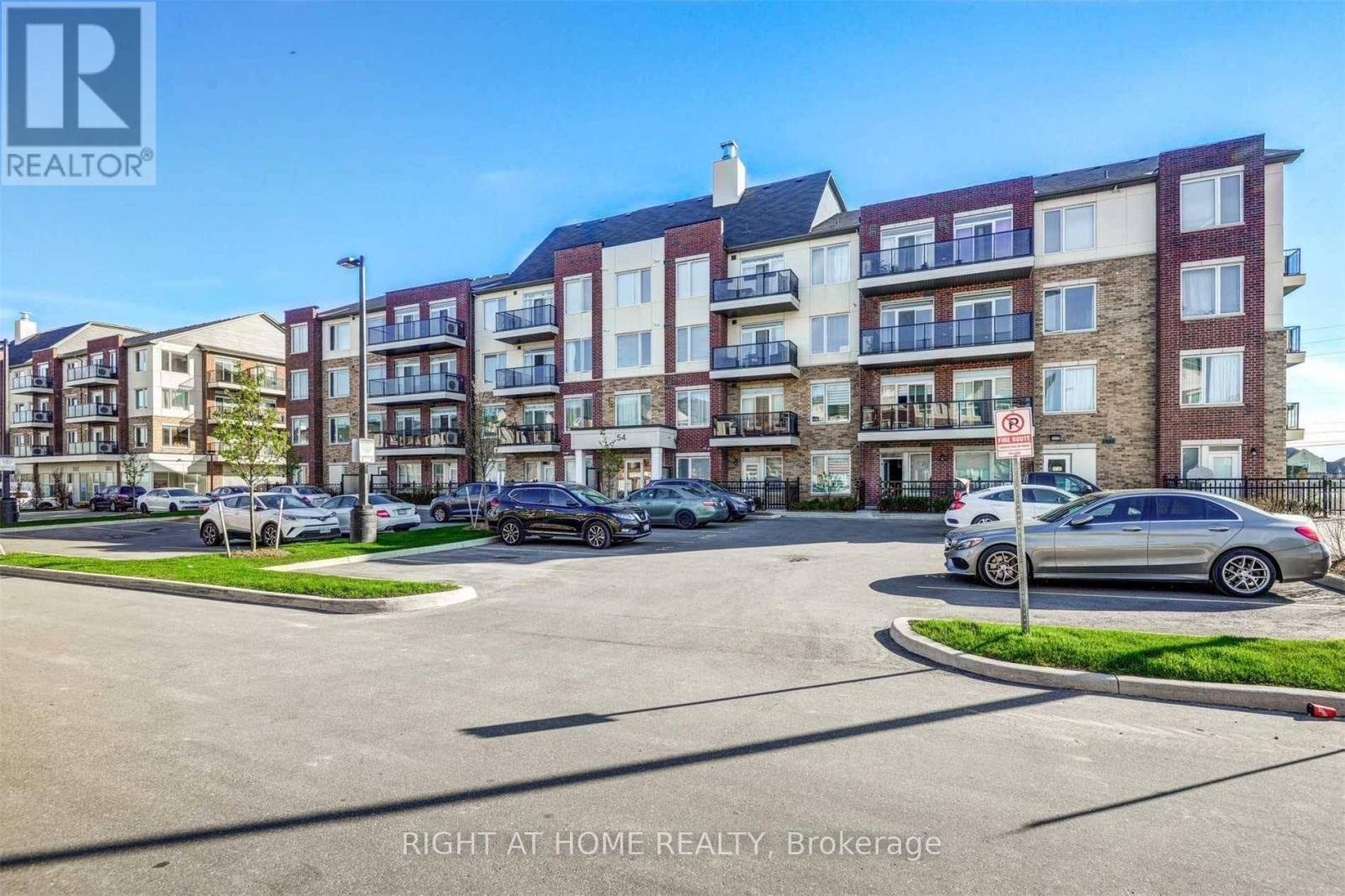 104 - 54 Sky Harbour Drive, Brampton, Ontario  L6Y 6B9 - Photo 2 - W12608596