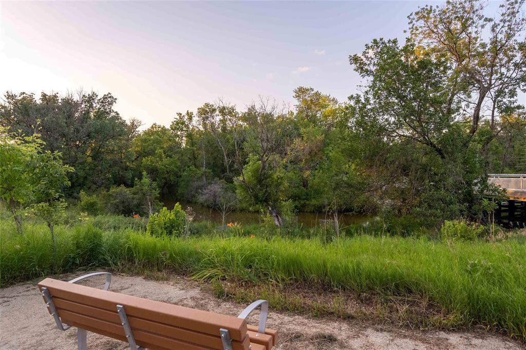 104 1205 St Anne's Road, Winnipeg, Manitoba  R2N 0C5 - Photo 39 - 202529630