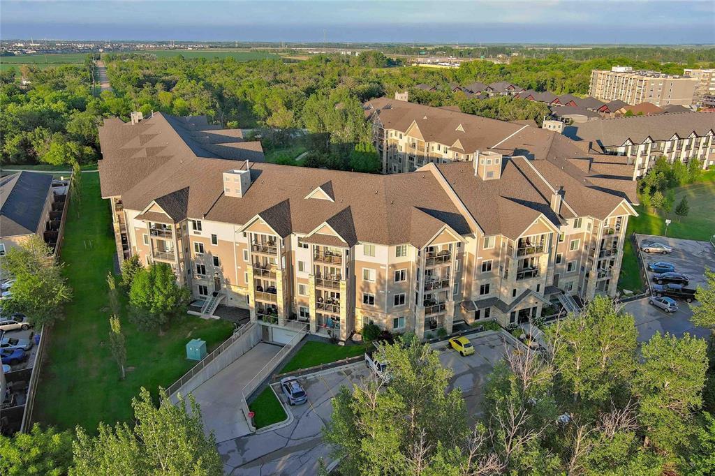 104 1205 St Anne's Road, Winnipeg, Manitoba  R2N 0C5 - Photo 29 - 202529630