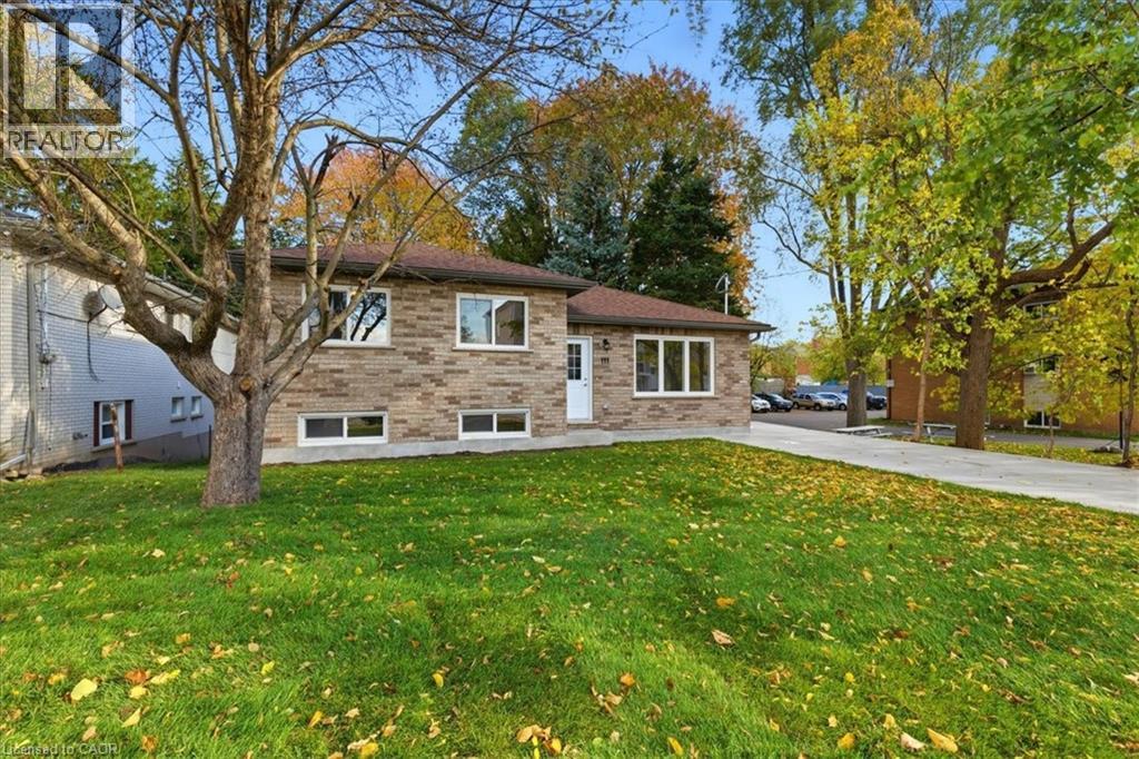 111 Second Avenue, Kitchener, Ontario  N2C 1N4 - Photo 3 - 40781127