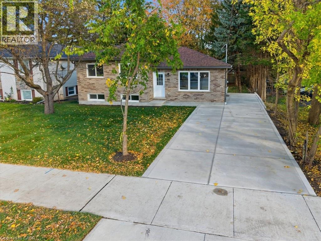 111 Second Avenue, Kitchener, Ontario  N2C 1N4 - Photo 2 - 40781127