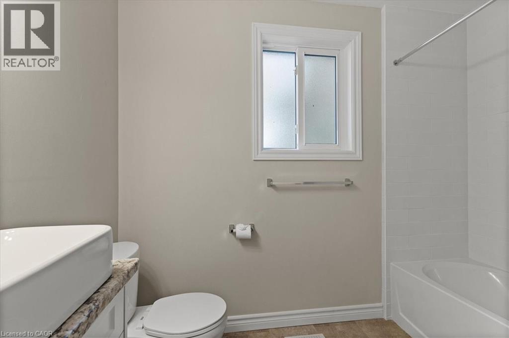 111 Second Avenue, Kitchener, Ontario  N2C 1N4 - Photo 22 - 40781127