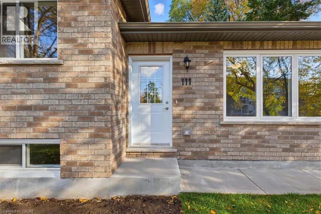 111 Second Avenue, Kitchener, Ontario  N2C 1N4 - Photo 5 - 40781127