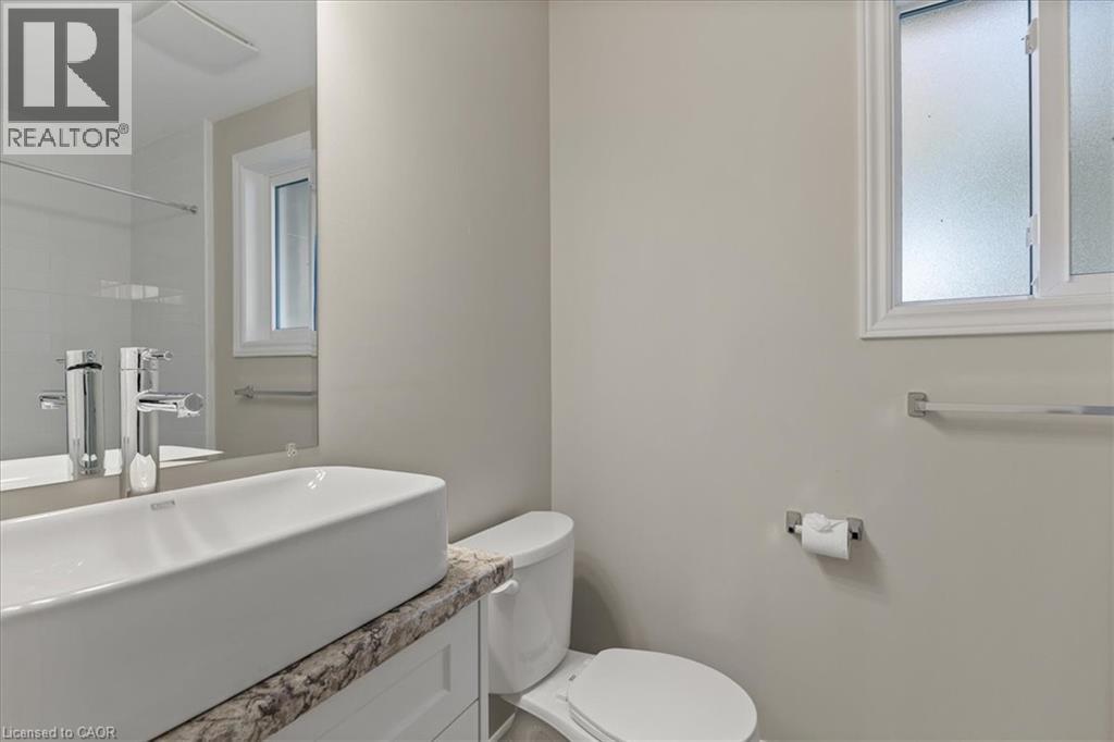 111 Second Avenue, Kitchener, Ontario  N2C 1N4 - Photo 21 - 40781127