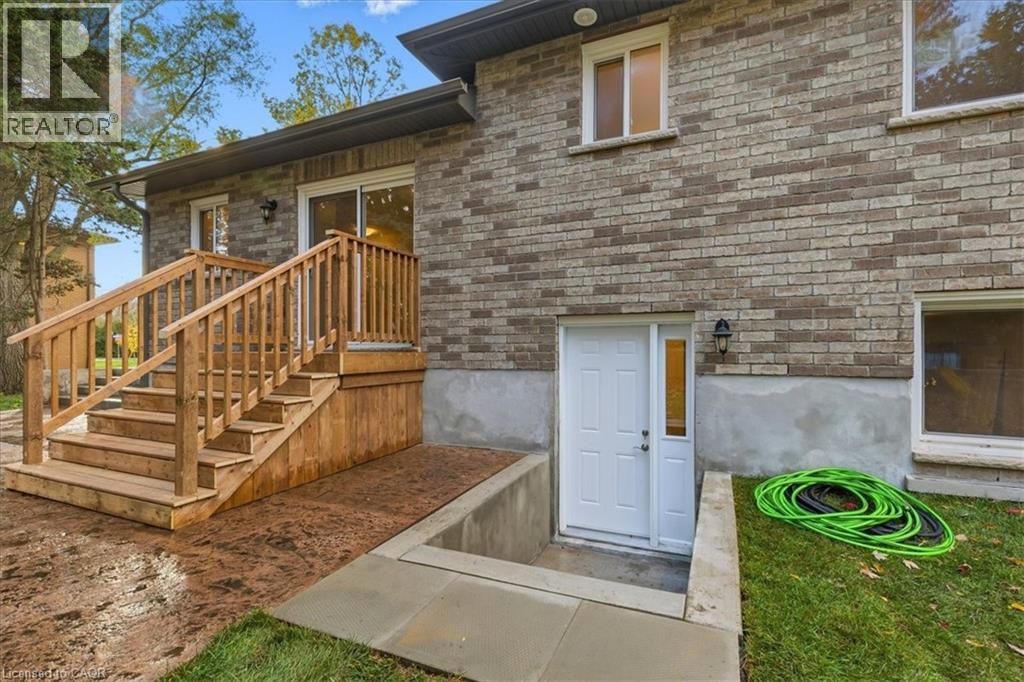 111 Second Avenue, Kitchener, Ontario  N2C 1N4 - Photo 34 - 40781127