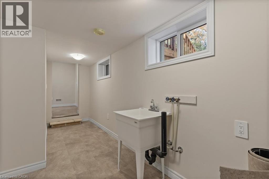 111 Second Avenue, Kitchener, Ontario  N2C 1N4 - Photo 28 - 40781127