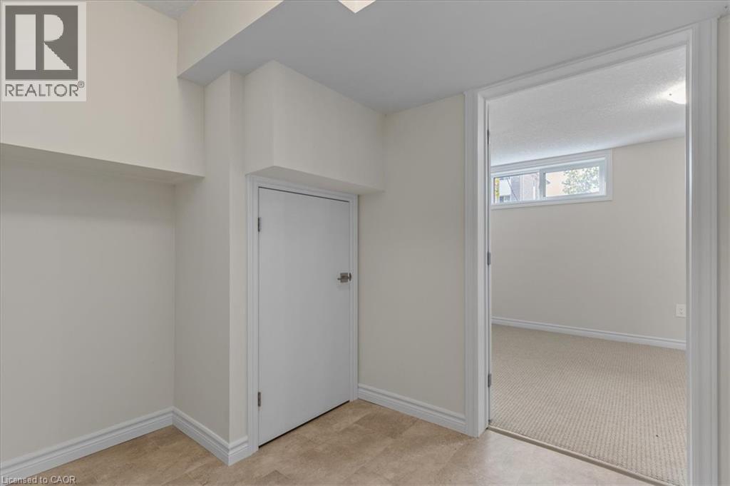 111 Second Avenue, Kitchener, Ontario  N2C 1N4 - Photo 23 - 40781127