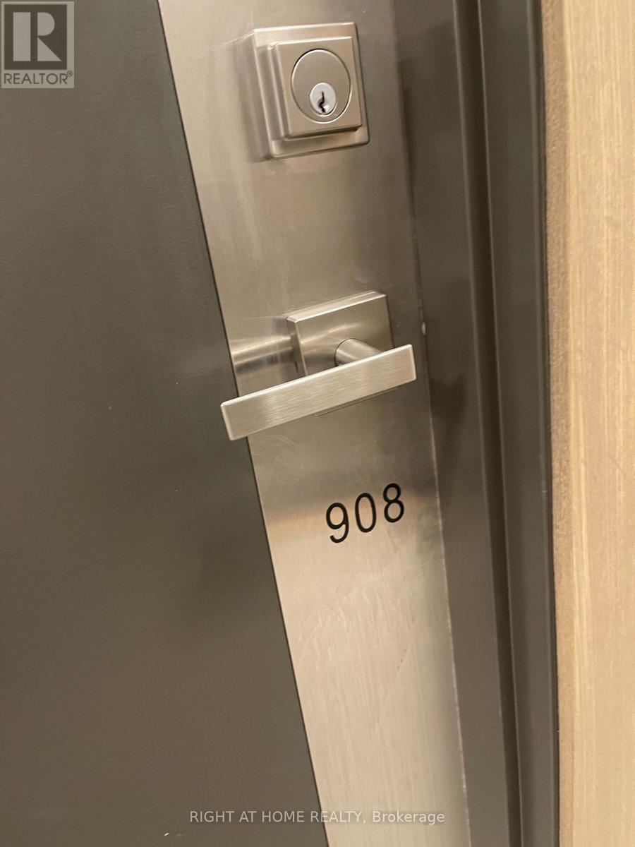 #908 - 180 Fairview Mall Drive, Toronto, Ontario  M2J 5A7 - Photo 5 - C12608610