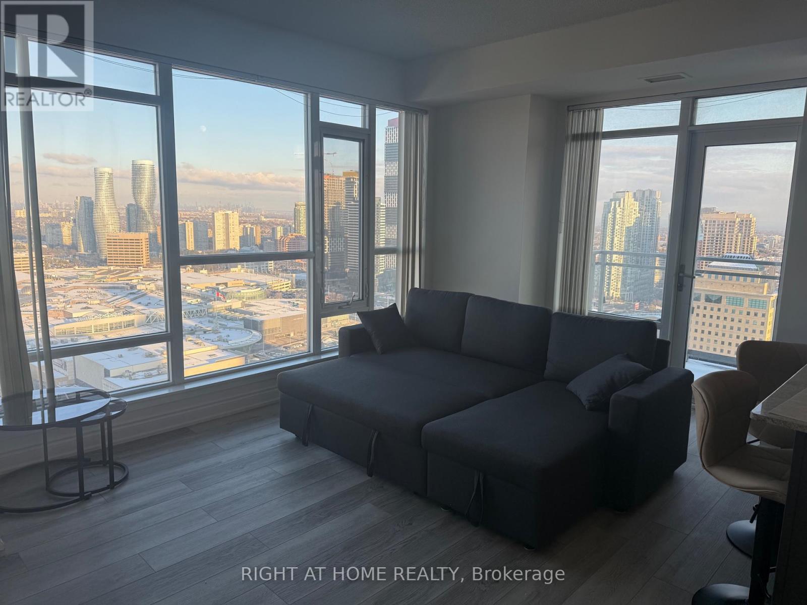 2902 - 360 Square One Drive, Mississauga (City Centre), Ontario  L5B 0G7 - Photo 28 - W12468012