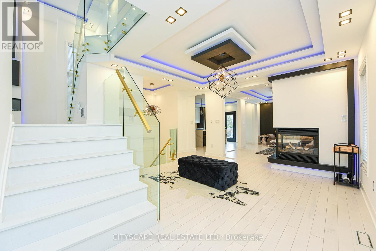 4637 James Austin Drive, Mississauga, Ontario L4Z 4G9 - Photo 8 - W12608614