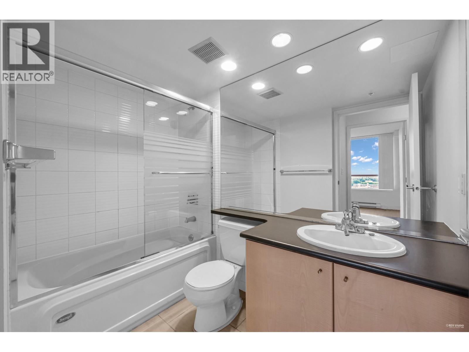 1705 7878 Westminster Highway, Richmond, British Columbia  V6X 4A2 - Photo 19 - R3045306