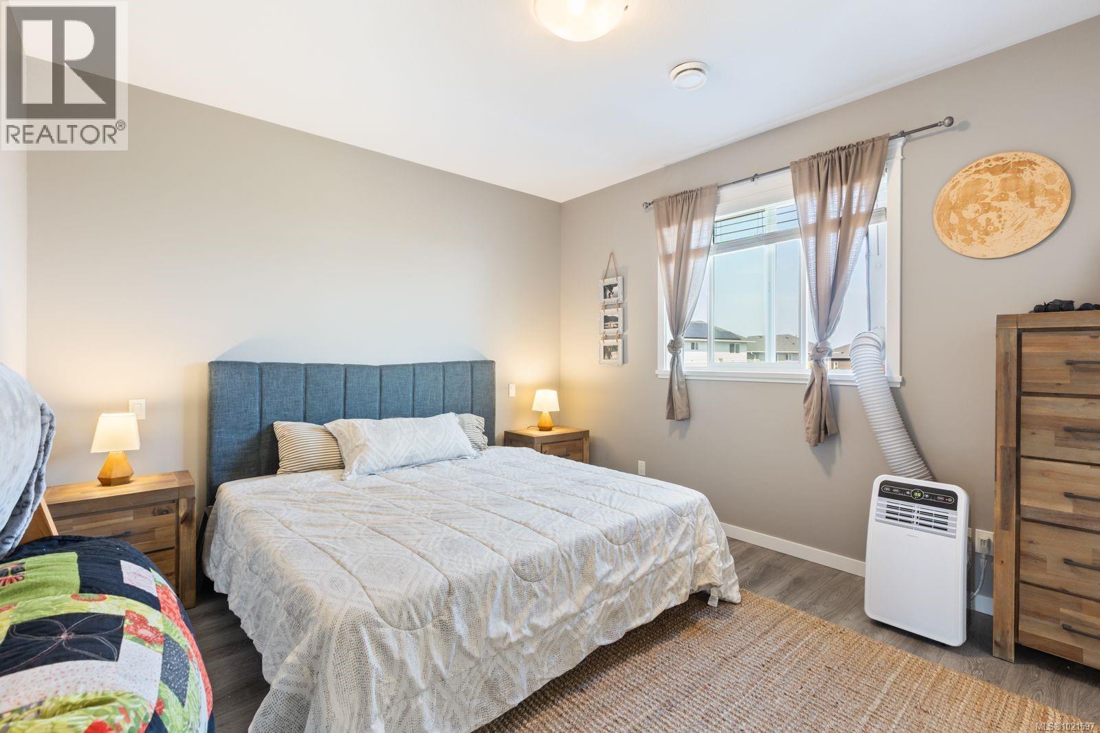 2514 Beaumont Ave, Cumberland, British Columbia  V0R 1S0 - Photo 13 - 1021597