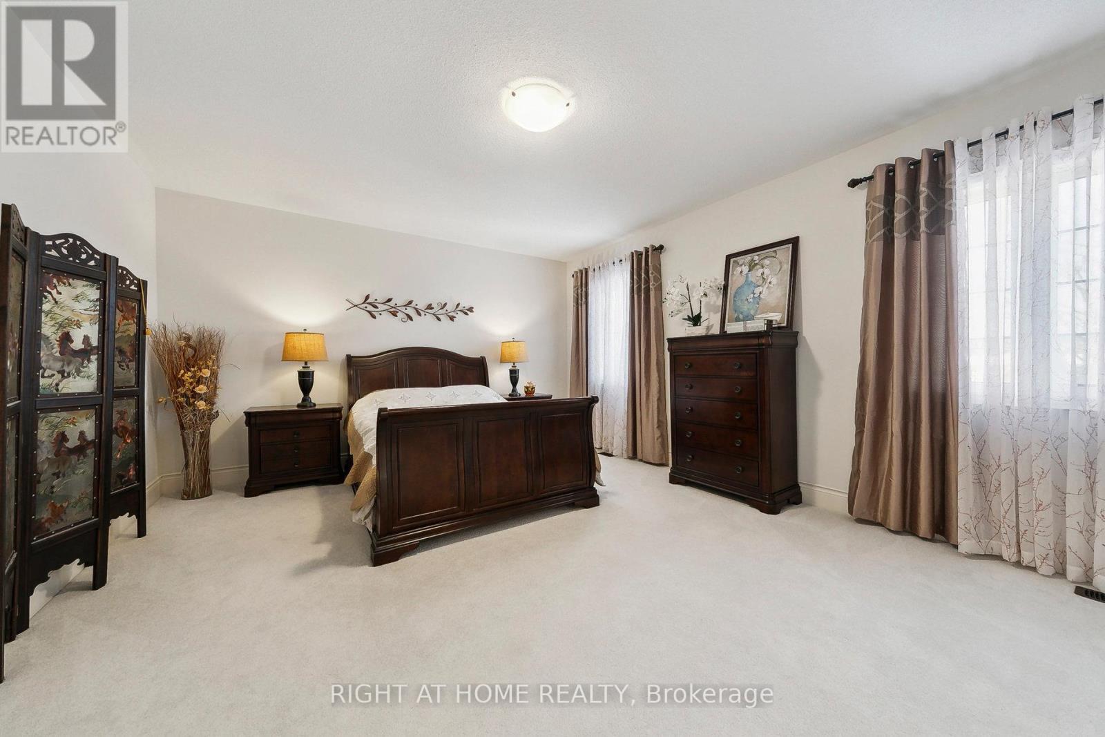 247 Humphrey Street, Hamilton, Ontario  L8B 1X4 - Photo 22 - X12537258