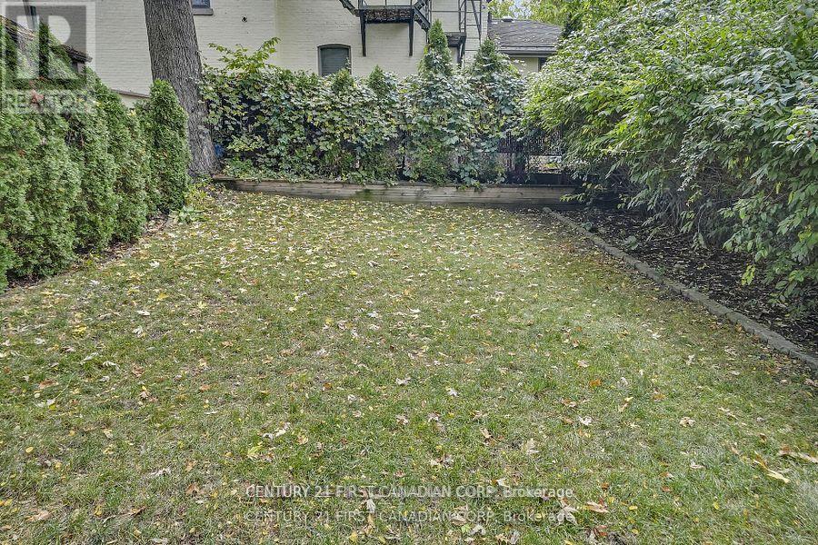 393 Central Avenue, London East, Ontario  N6B 2E3 - Photo 32 - X12597276