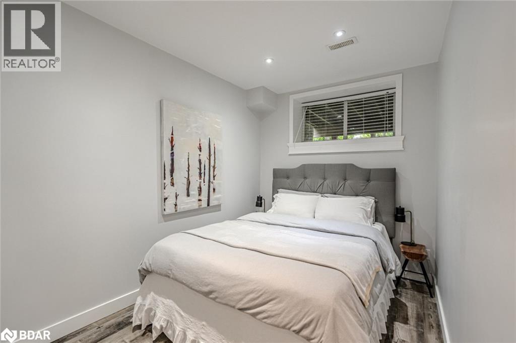 11 Oakmont Avenue, Horseshoe Valley, Ontario  L0L 2L0 - Photo 13 - 40773473