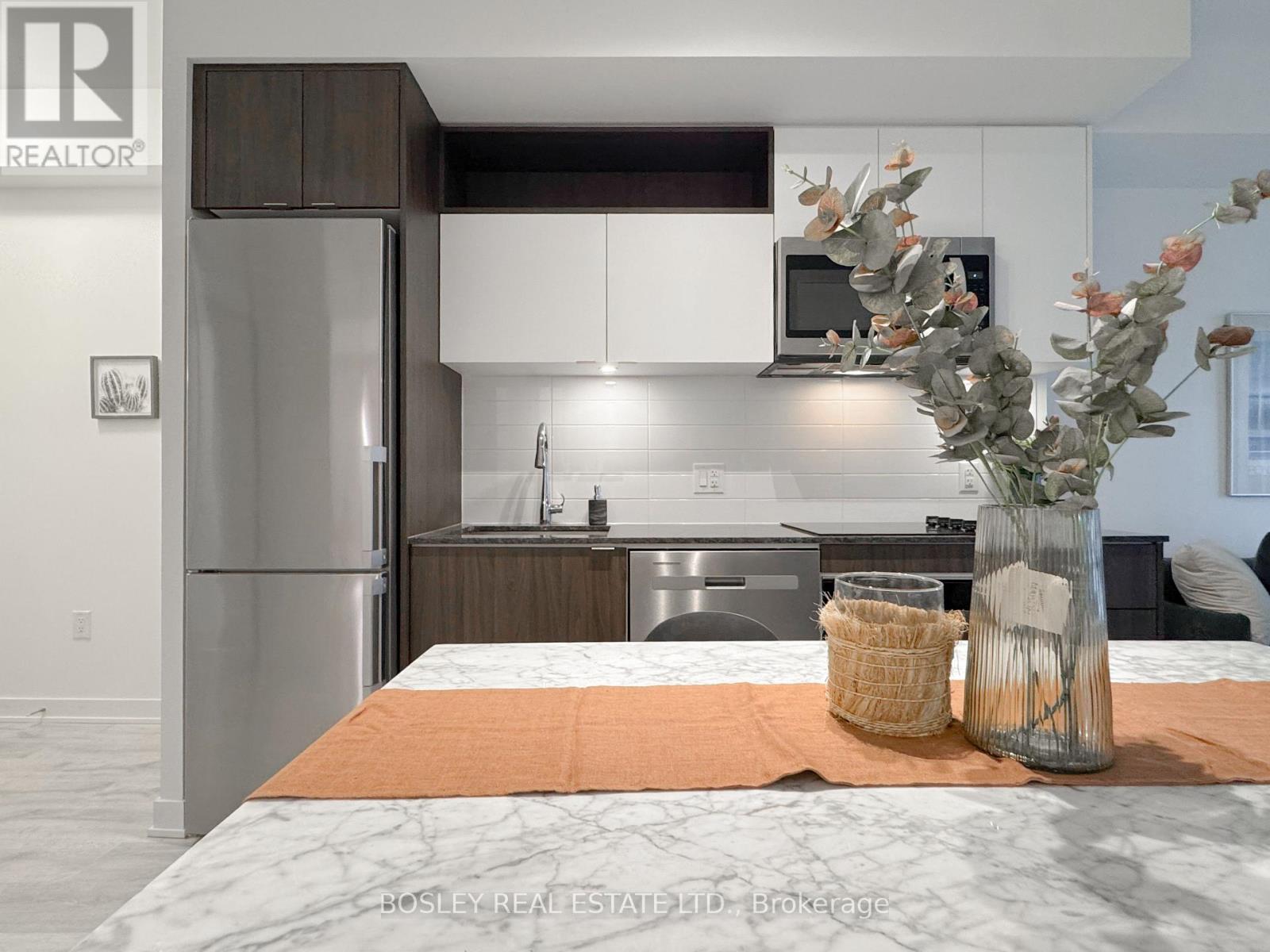 1611 - 100 Dalhousie Street, Toronto, Ontario M5B 0C7 - Photo 4 - C12573864