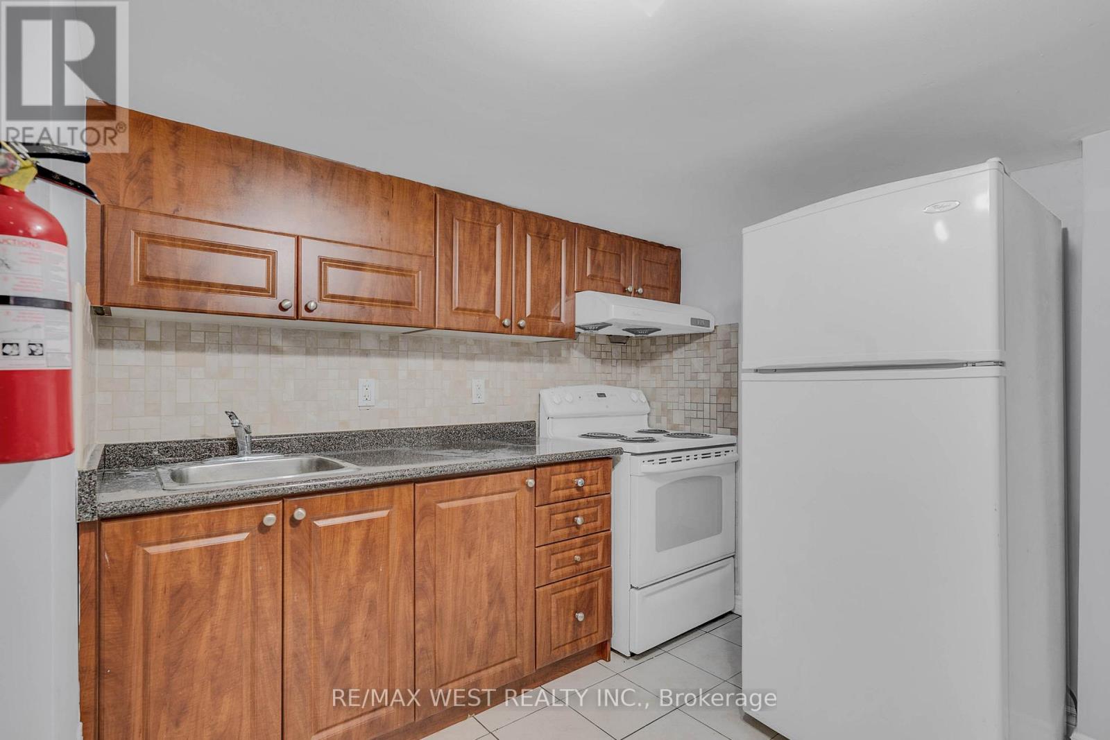 Basement - 93 Hullrick Drive, Toronto, Ontario  M9W 6W4 - Photo 5 - W12603354