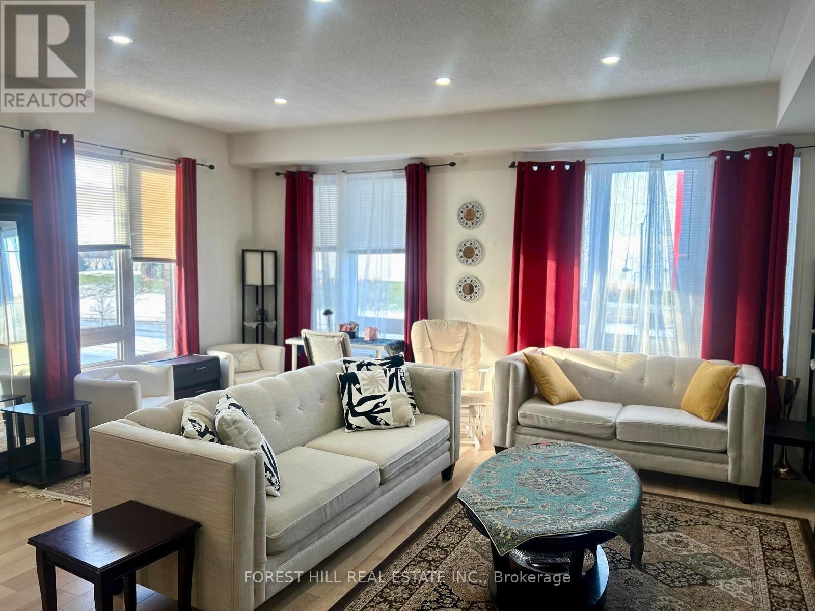 142 Salterton Circle, Vaughan, Ontario  L6A 4Z1 - Photo 2 - N12608630