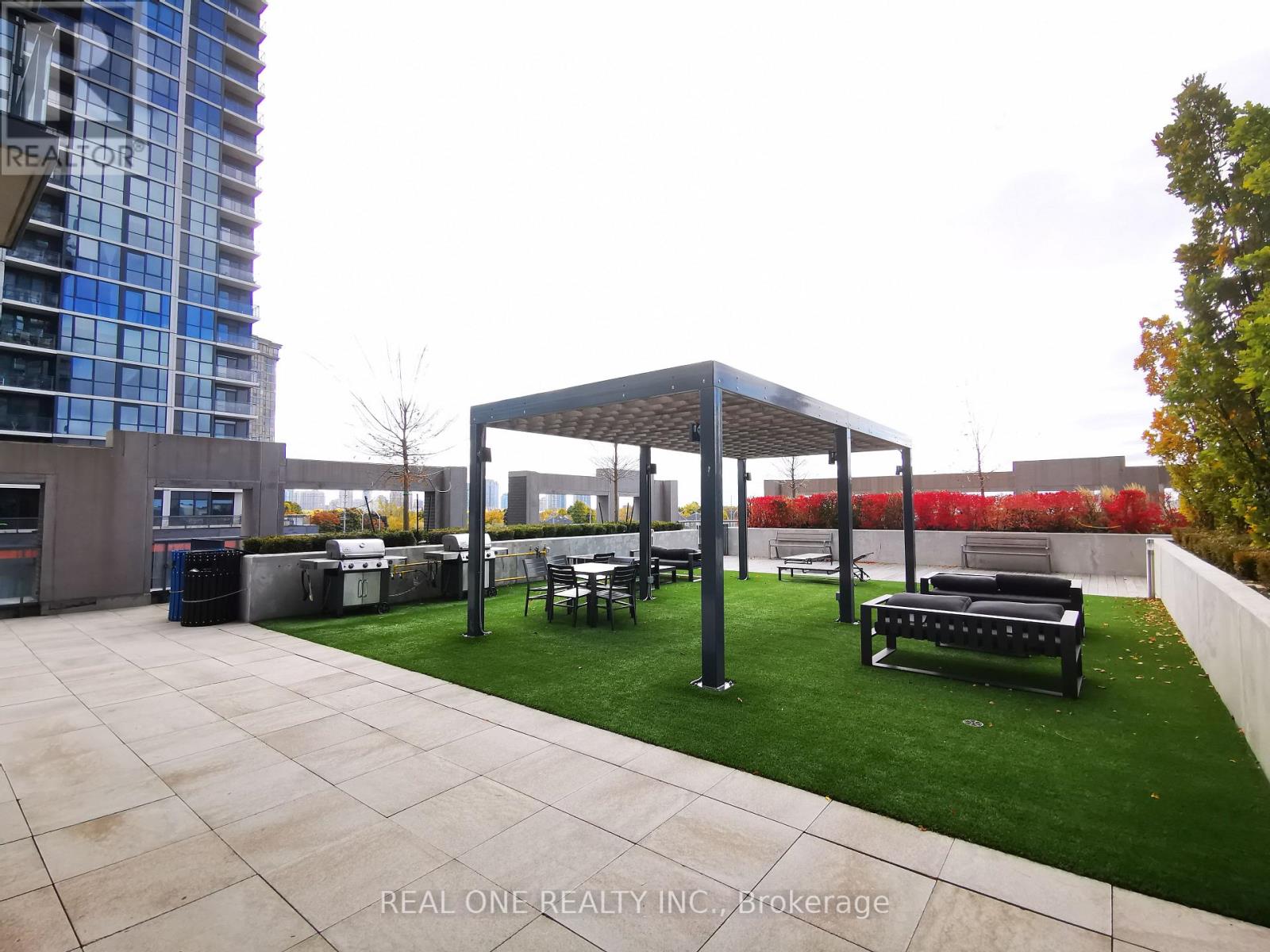 1915 - 5033 Four Springs Avenue, Mississauga, Ontario  L5R 0G6 - Photo 15 - W12608634