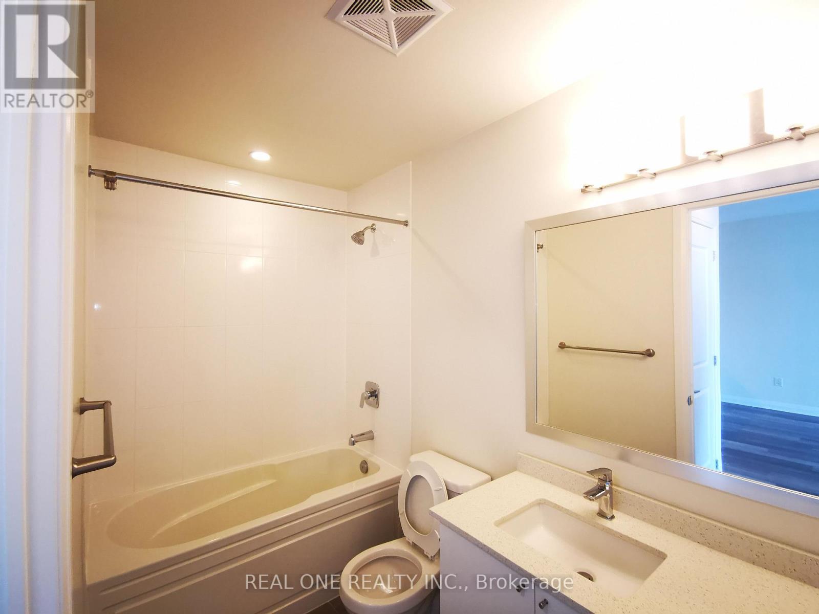 1915 - 5033 Four Springs Avenue, Mississauga, Ontario  L5R 0G6 - Photo 8 - W12608634