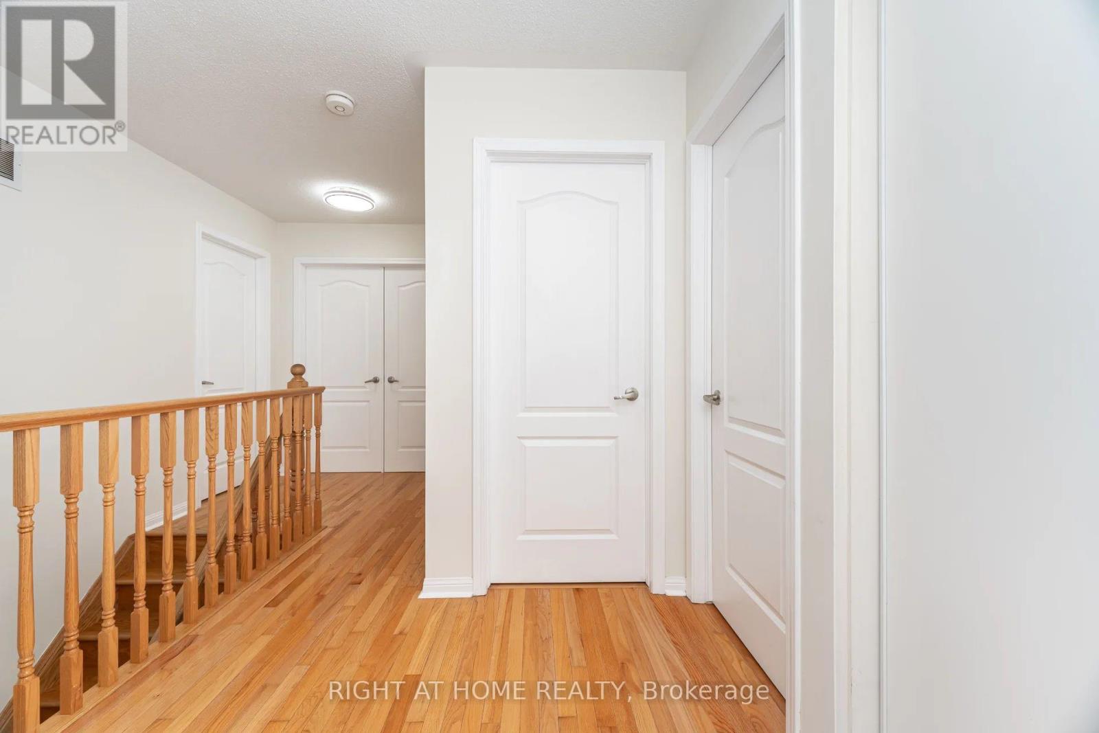 1089 Hepburn Road, Milton, Ontario  L9T 6X6 - Photo 29 - W12552952