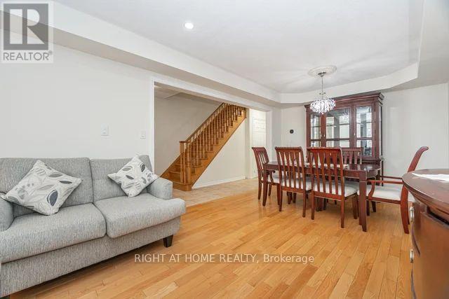 1089 Hepburn Road, Milton, Ontario  L9T 6X6 - Photo 7 - W12552952