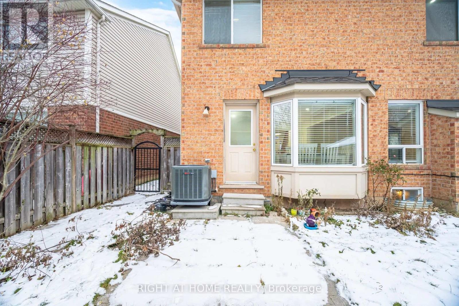 1089 Hepburn Road, Milton, Ontario  L9T 6X6 - Photo 50 - W12552952