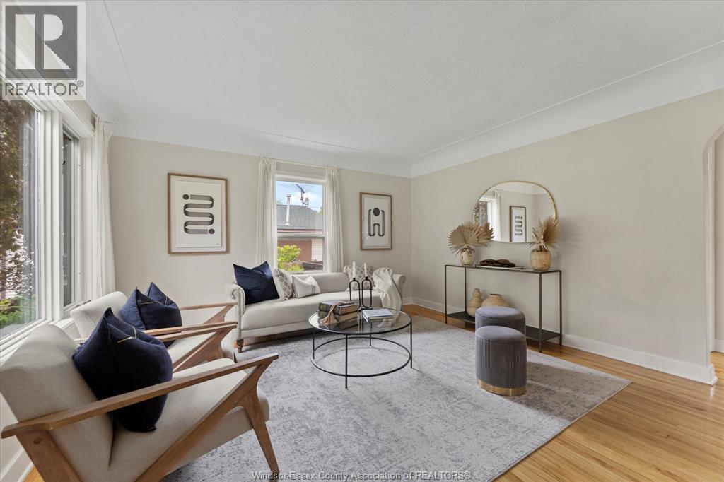 297 Talbot South, Essex, Ontario N8M 1C2 - Photo 6 - 25026510