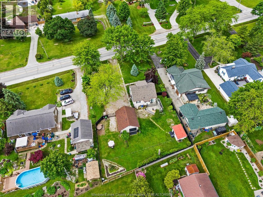 297 Talbot South, Essex, Ontario N8M 1C2 - Photo 41 - 25026510